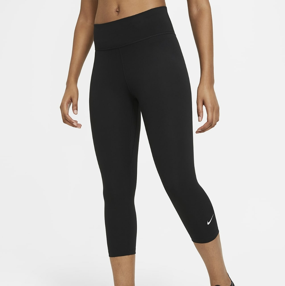 Nike womens size xs capri leggings
